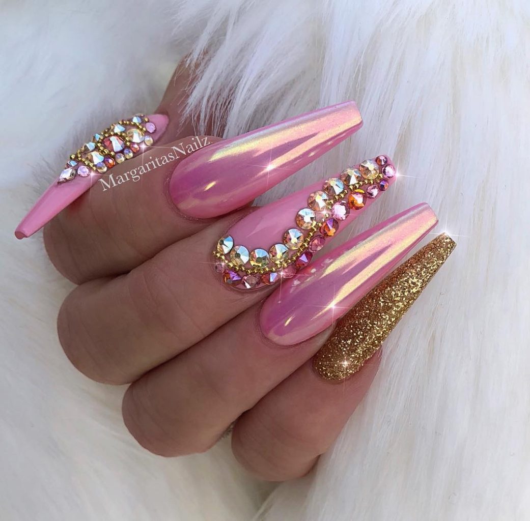 [UPDATED] 40 Fantastic Pink Chrome Nails