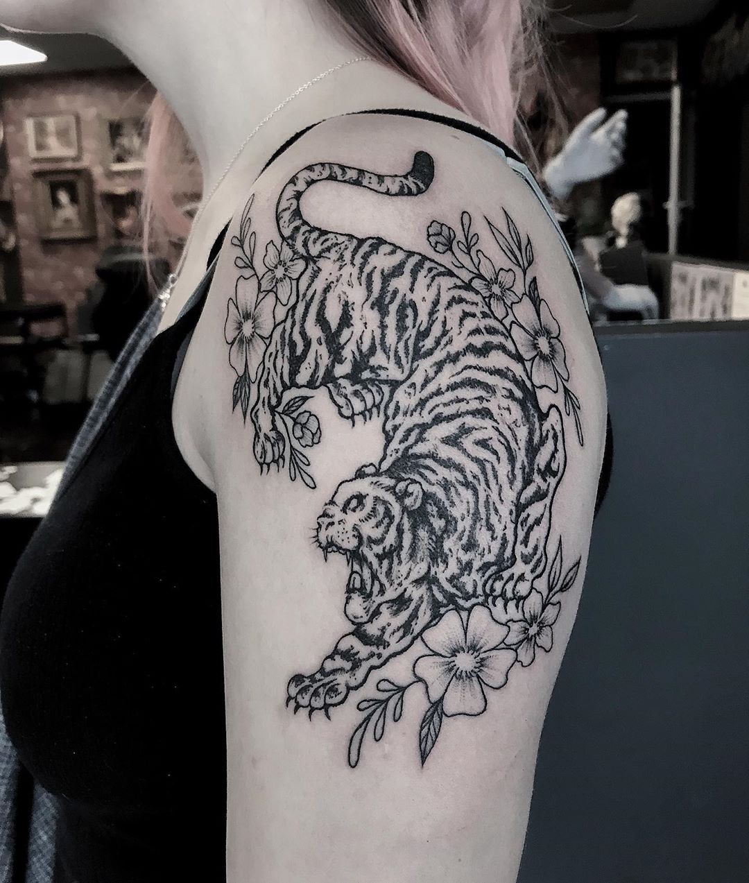 UPDATED] 40 Majestic Japanese Tiger Tattoo Designs