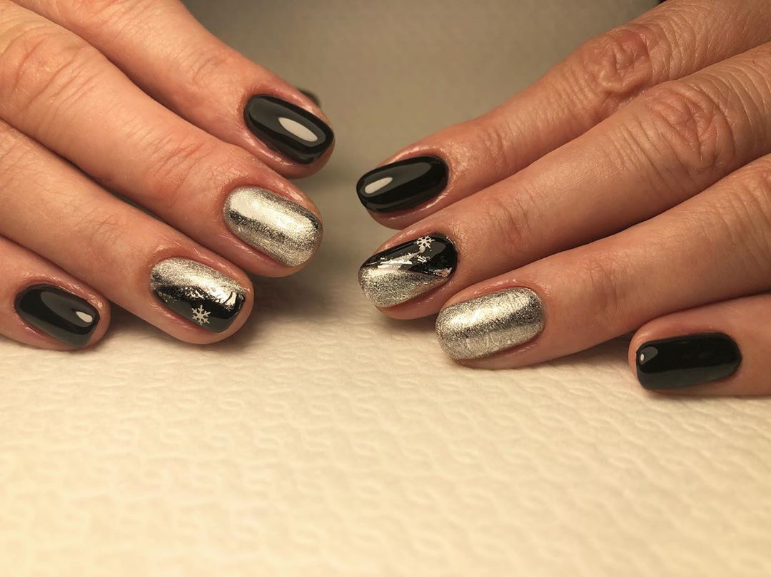 Black and Silver Nail Designs