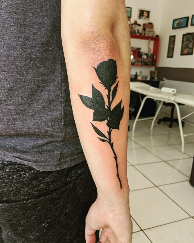 [UPDATED] 35 Beautiful Black Rose Tattoo Designs