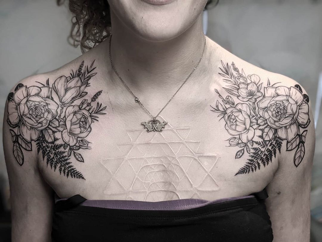 shoulder tattoo for women