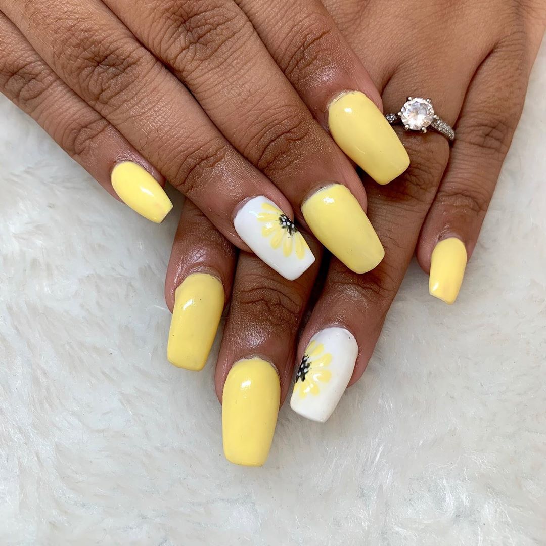 UPDATED: 50 Delicate Pastel Nail Designs (August 2020)