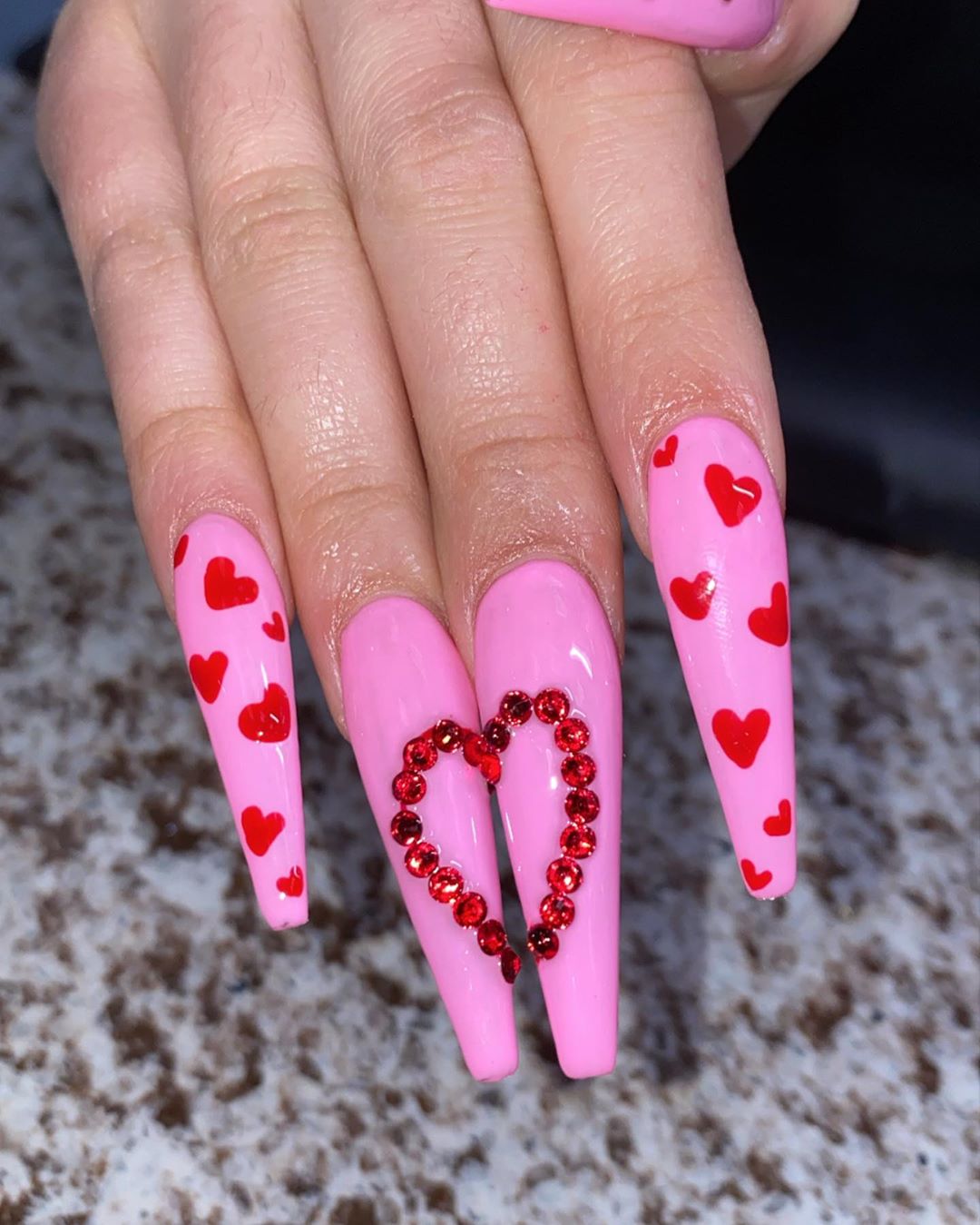 32 Super Cool Pink Nail Designs That Every Girl Will Love 