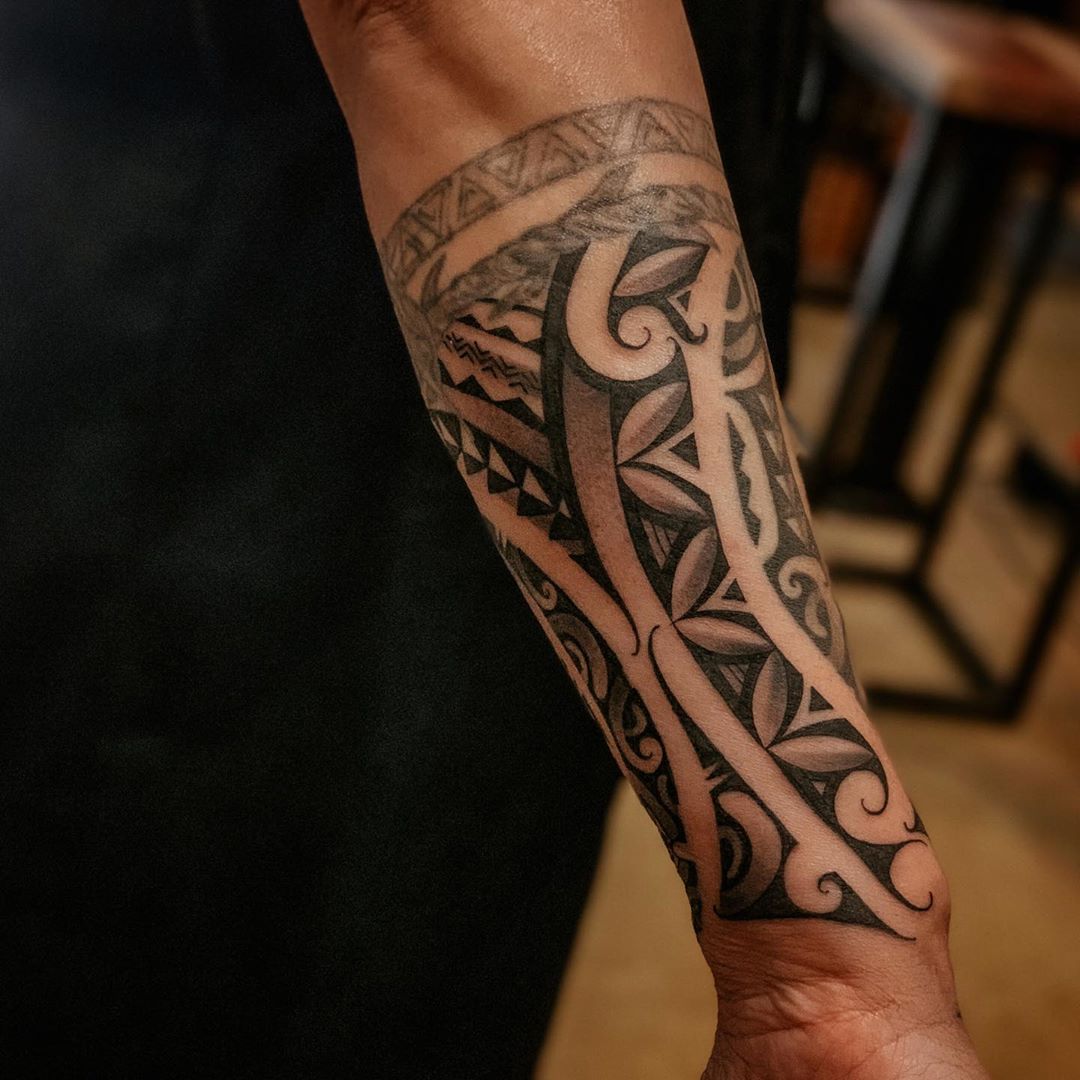 UPDATED] 30+ Impressive Polynesian Tattoos