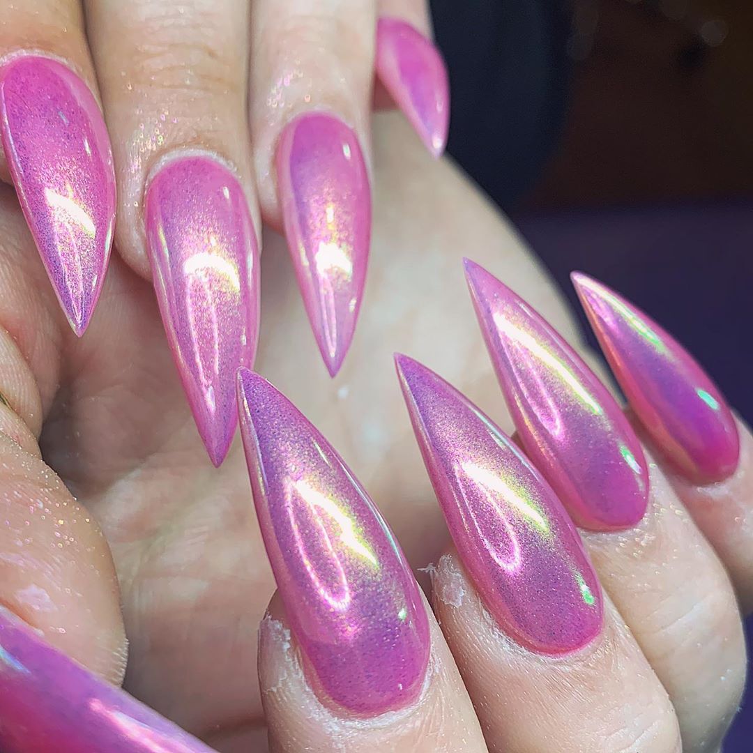 Vampire pink chrome nails 