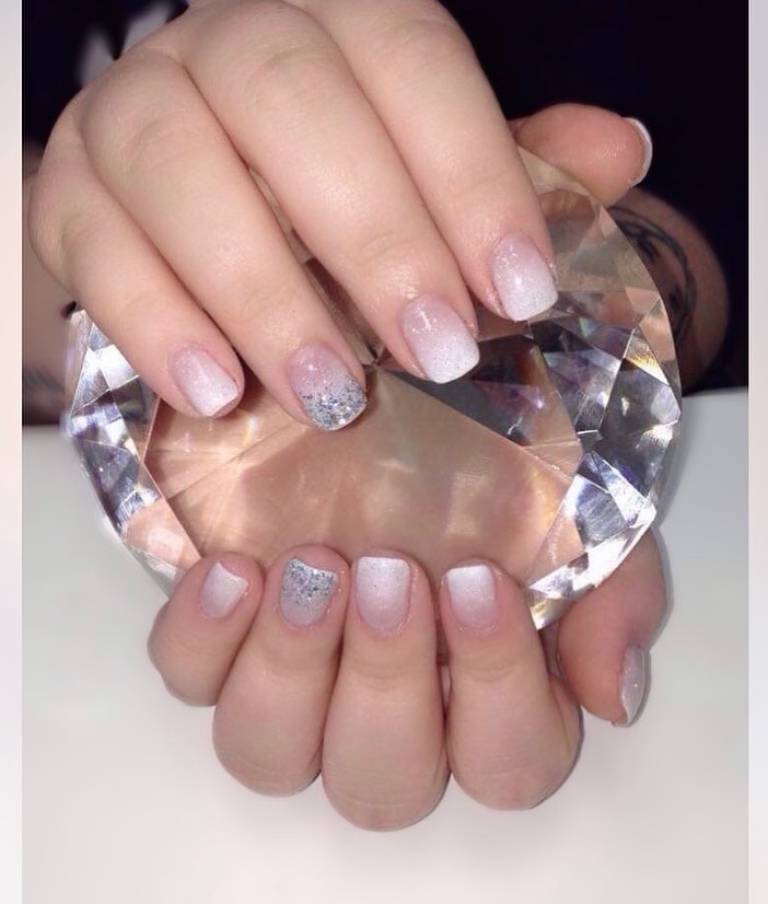 With french sparkles tip 