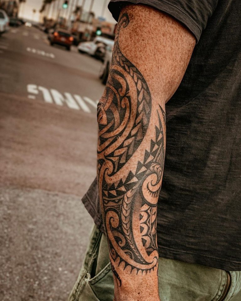 UPDATED: 40+ Best Hawaiian Tattoos (August 2020)